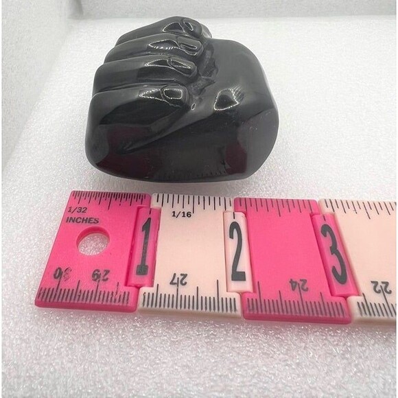 Black Obsidian "Thumbs Up" Carving - Picture 8 of 8